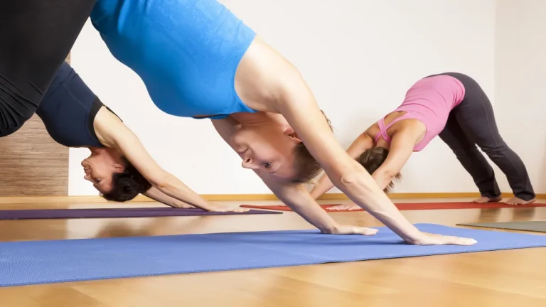 Manfaat Kesehatan dari Yoga: 5 Alasan Memasukkannya ke dalam Rutinitas Anda