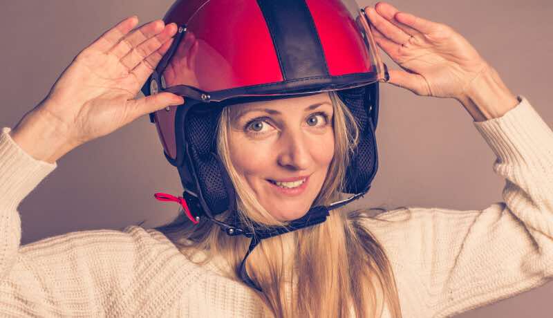 5 Cara Merawat Helm untuk Perlindungan Maksimal Tengkorak