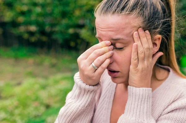 10 Tips Meredakan Sinusitis di Rumah