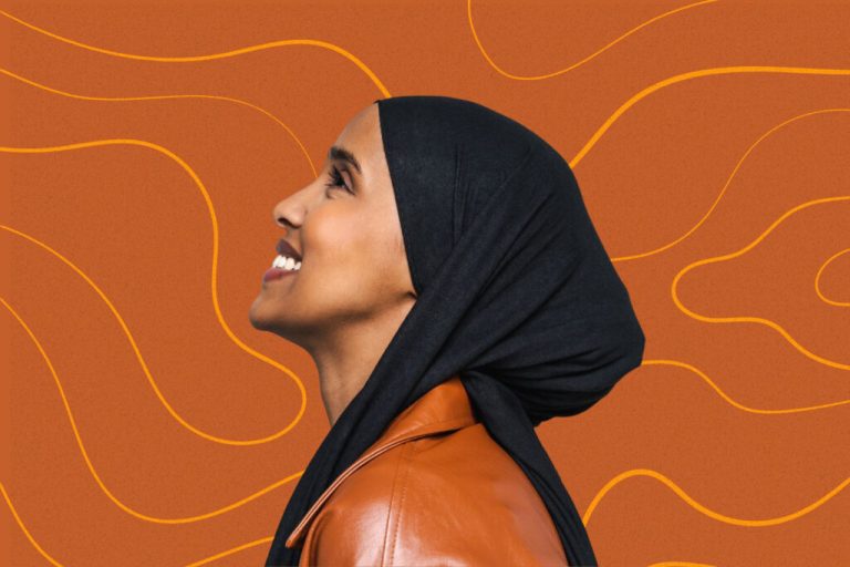 7 Cara Menjaga Kesehatan Rambut untuk Pengguna Hijab