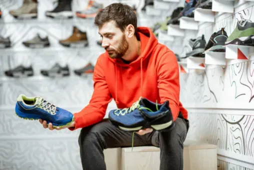 7 Tips Memilih Sepatu yang Ramah untuk Kesehatan Paha