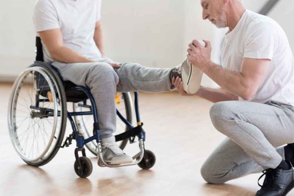 7 Latihan Ringan untuk Pasien dengan Risiko Kelumpuhan